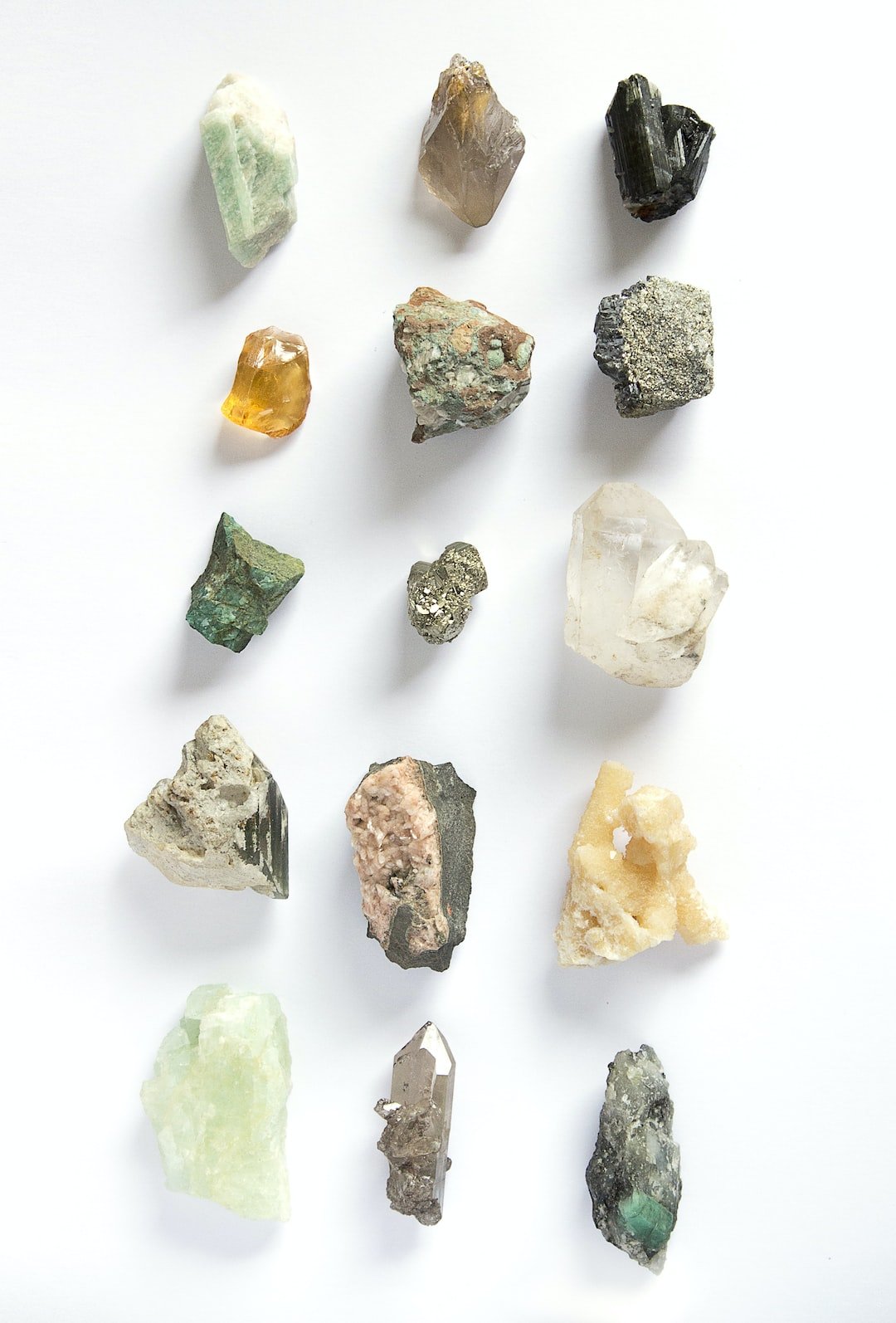 The Symbolism of Gemstones: What Your Birthstone Says About You - KXX